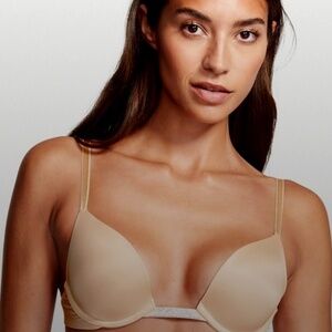 VS Nude Convertible, Halter Bra